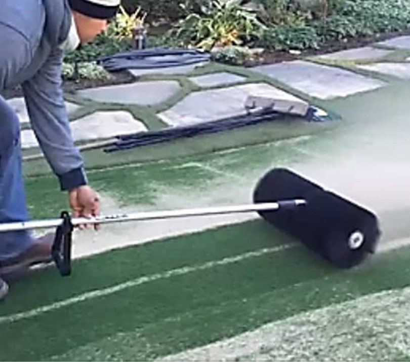 Los Angeles Artificial Grass Cleaning & Odor Removal Service